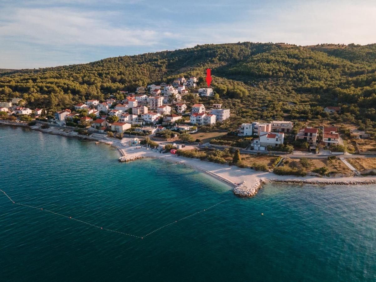 Holiday Home Insulam Mare Trogir Exterior photo
